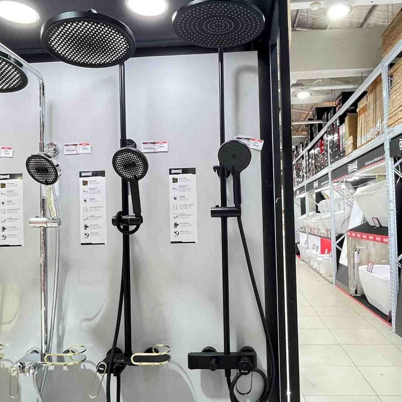 Ceramax Shower Tiang Lavi VGG238U48PA Hitam Matt visual 2